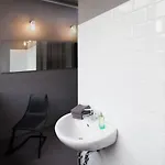 Хостел Wallyard *