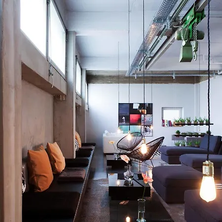 بيت شباب Wallyard